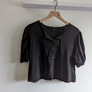 Ann Taylor Crop Black linen top Large